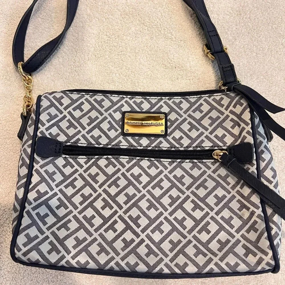 Tommy Hilfiger  Crossbody Sling Bag Womens Navy Jacquard SignatureAdjust Strap - Picture 2 of 12